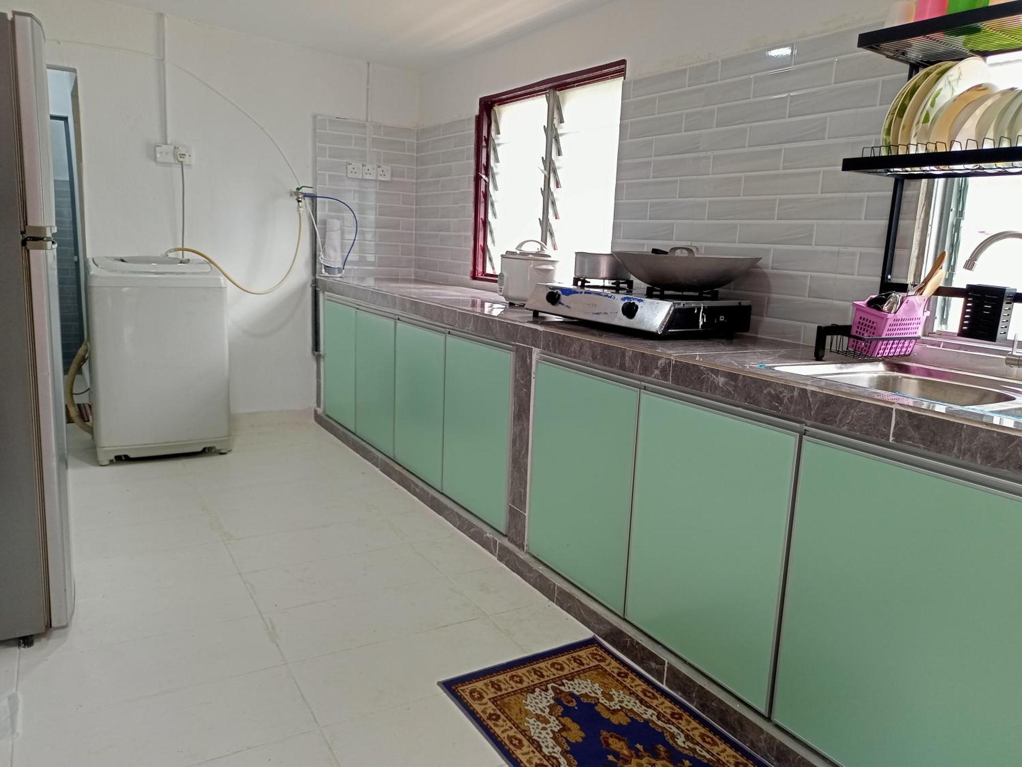 Homestay Bakti Rantau Perintis Free Netflix Bandar Tun Razak Exterior photo